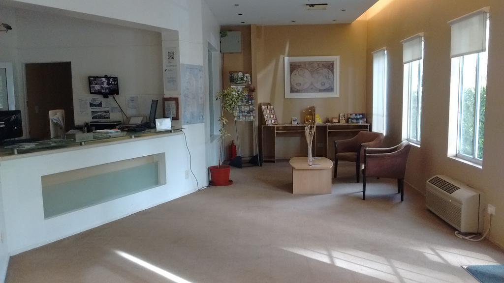 Family Inn San Rafael  Eksteriør bilde