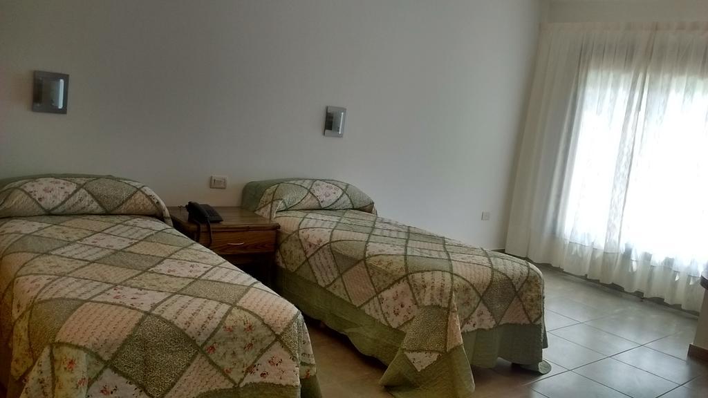 Family Inn San Rafael  Eksteriør bilde