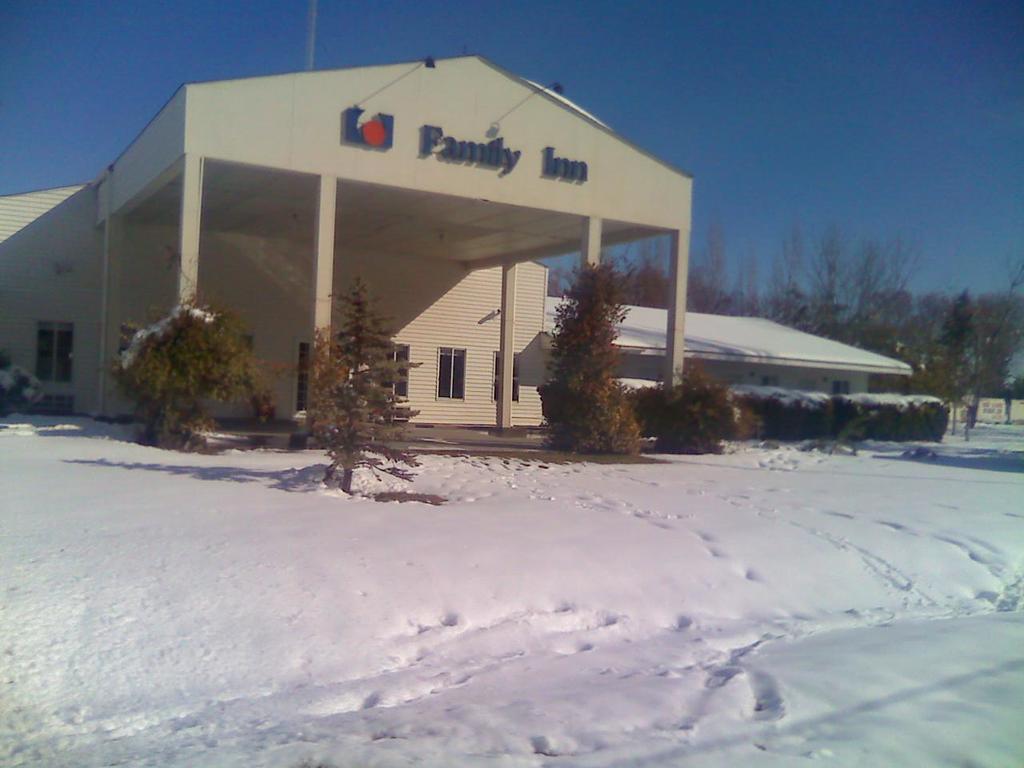 Family Inn San Rafael  Eksteriør bilde